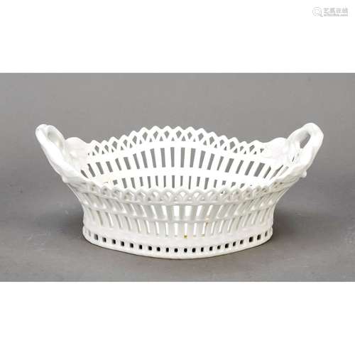 Oval basket with handles, KPM Ber