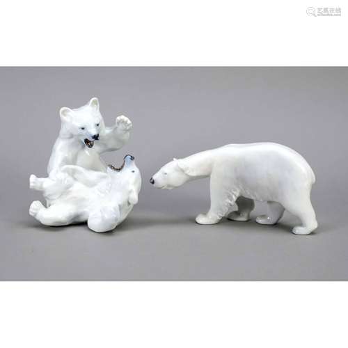 Two figures of polar bears, Royal