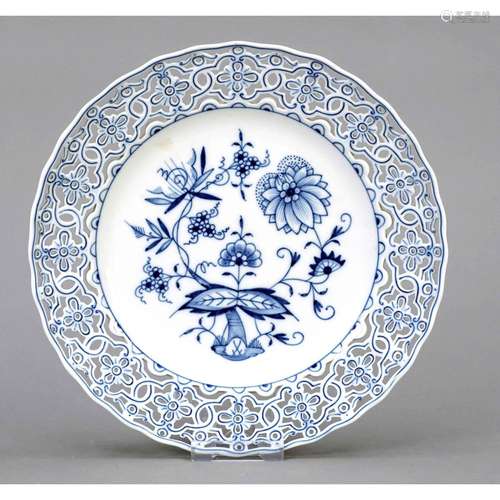 Breakthrough plate, Meissen, mark