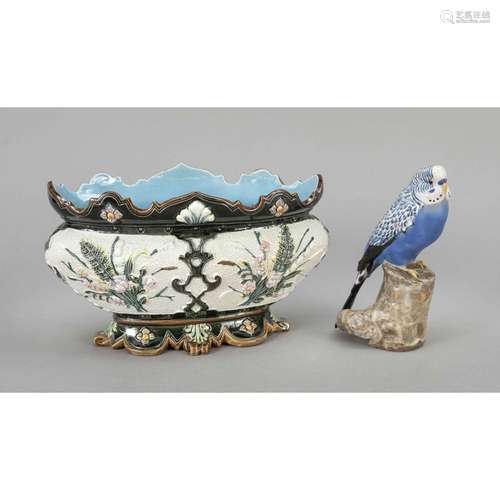 Bowl and budgie, historism jardin