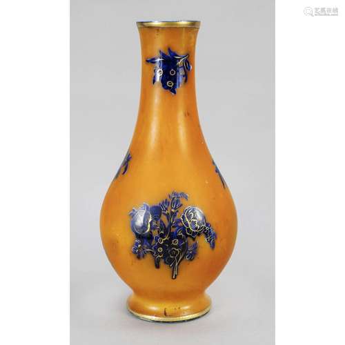 Vase, w.  Hanley, Stoke-on-Trent,