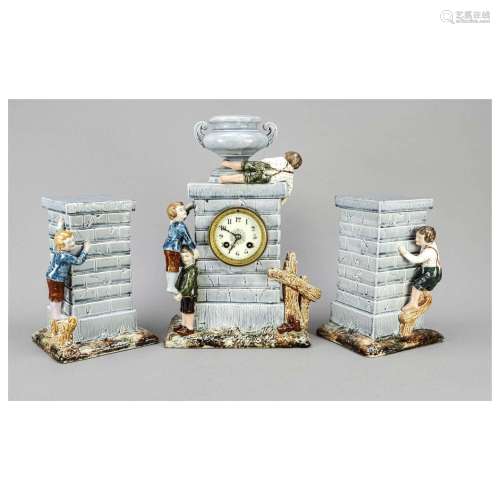 3-piece porcelain clock, c. 1900, b