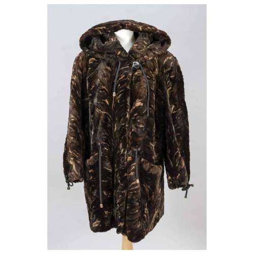 Ladies short coat of shorn fur, 2nd