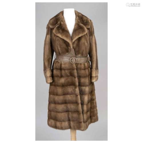 Ladies mink coat, 2nd half 20th cen