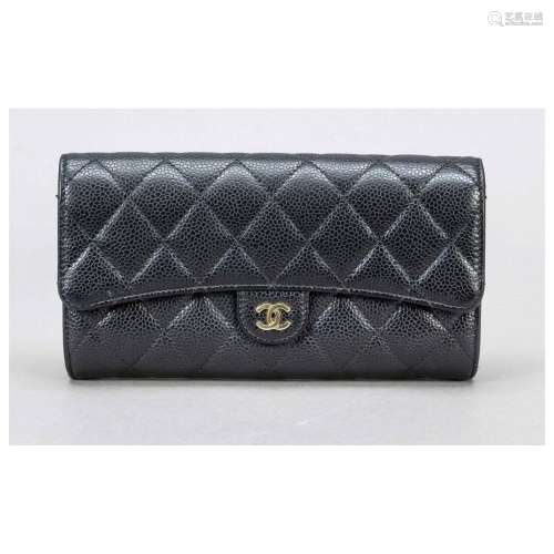 Chanel, large Caviar Leather wallet