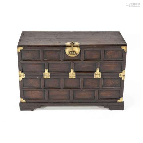 Storage box, Japan circa 1900, oak-