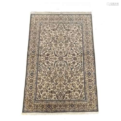 Carpet cork wool / silk 186 x 120 c