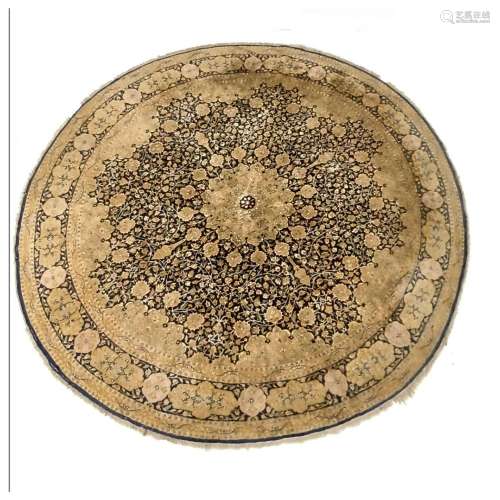 Round carpet silk D. 177 cm