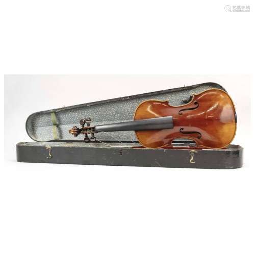 Violin in violin case, Germany (Ma