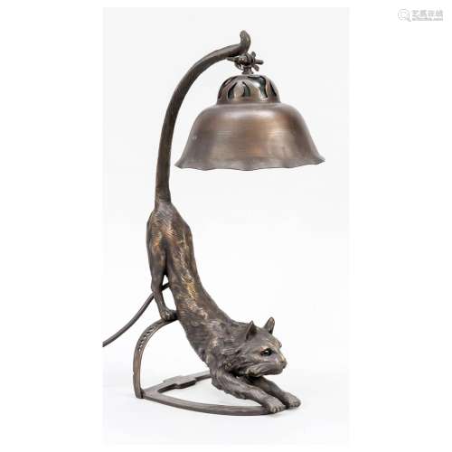 Cat lamp, 1st h. 20th c., patinate