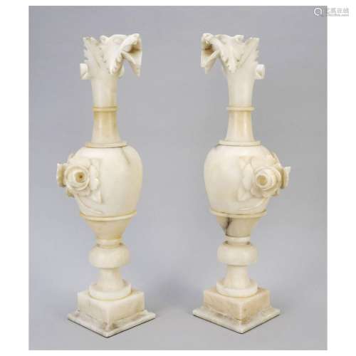 Pair of vases, 20th century, alaba