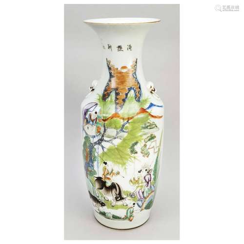 Large floor vase Republic, China, R