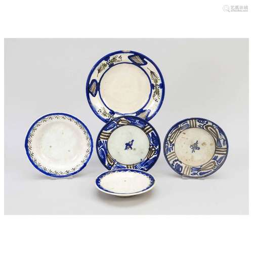 Five plates blue and white, probabl