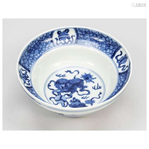 Lion bowl, probably Qing dynasty(16