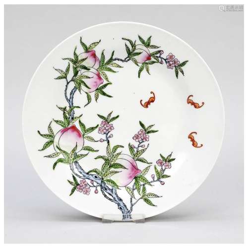 Peach plate, China, 20th c., porcel