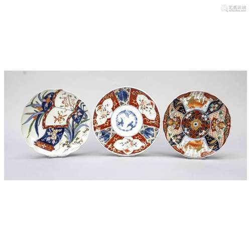 3 various Imari plates, Japan, Arit