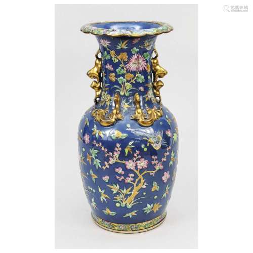 Large vase, China, 20th/21st centur