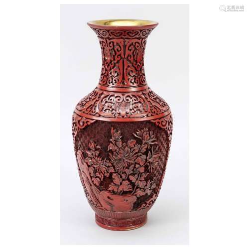 Red carved lacquer vase, China, pro