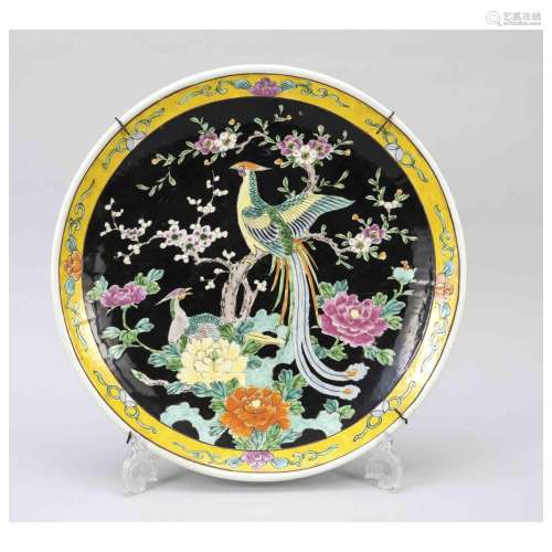 Large plate Famille Noire, China, 2