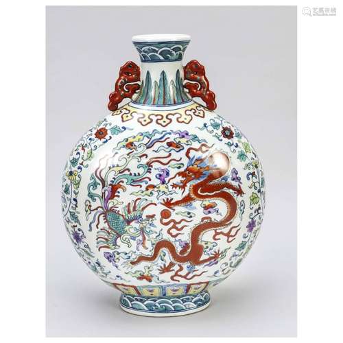 Pilgrim bottle, China, 20th c., por