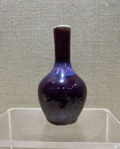 18世纪 窑变红釉小天球瓶