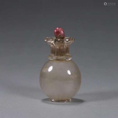 A crystal snuff bottle