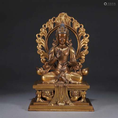 A gilding copper Guanyin statue