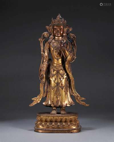 A gilding copper Guanyin statue