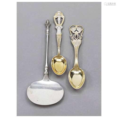 Two Christmas spoons, 1x for the vint
