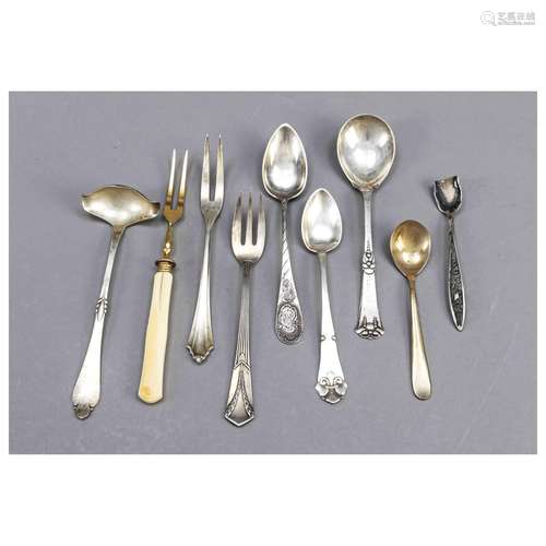 21 pieces of cutlery, 20th century, d