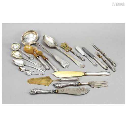 Large mixed lot of cutlery, 19th/20th