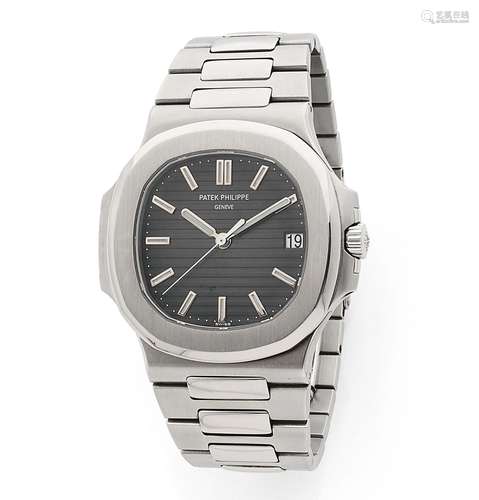 PATEK PHILIPPE Nautilus, ré