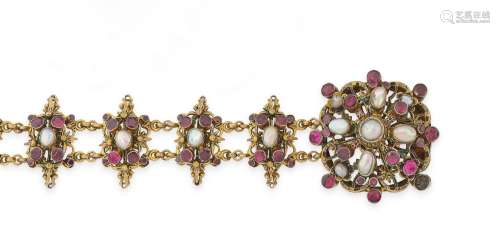 Bracelet en vermeil émaillé, orné de perles baroques, grenat...
