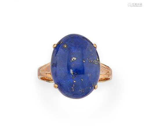 Bague en or jaune (14K), ornée de lapis-lazuli. Tour de doig...