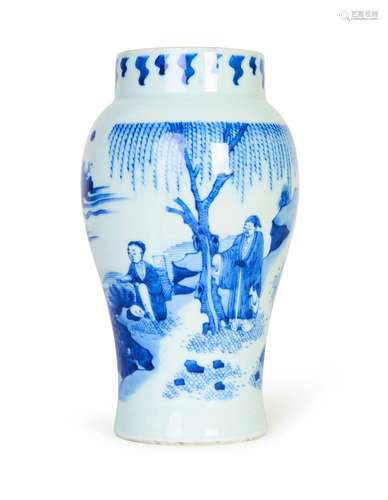 A CHINESE BLUE & WHITE JAR, QING DYNASTY (1644-1911)