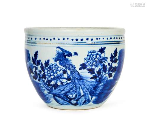 A BLUE AND WHITE JARDINÈRE, QING DYNASTY (1644-1911)