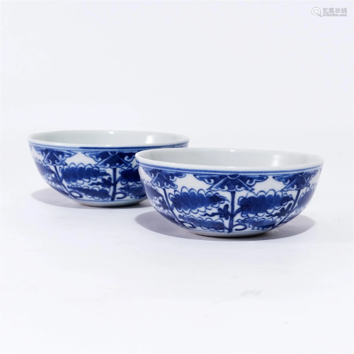 A pair of underglaze blue cups in the Guangxu period of the ...