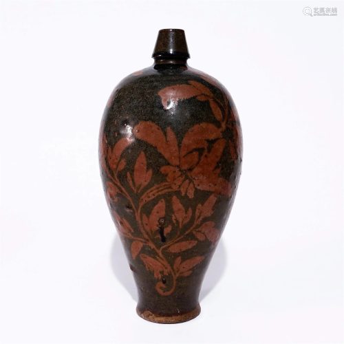 A vase with patterns in the Song Dynasty