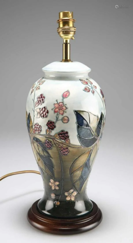 A MOORCROFT 'BRAMBLE' PATTERN TABLE LAMP