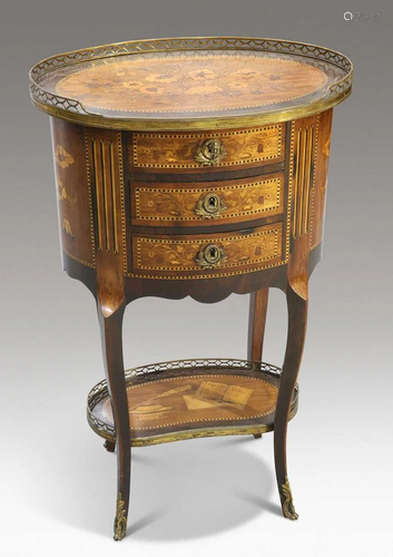 A LOUIS XV STYLE FLORAL MARQUETRY SIDE TABLE