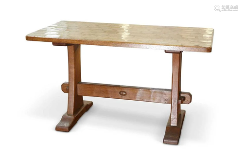 ALAN GRAINGER, AN ACORNMAN OAK COFFEE TABLE