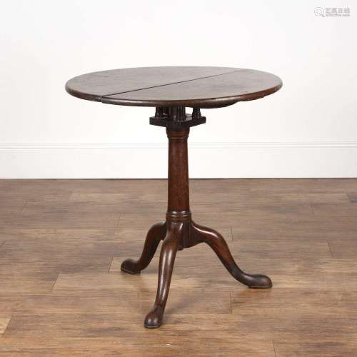 Mahogany tip-up tripod table early 19th Century, with birdca...