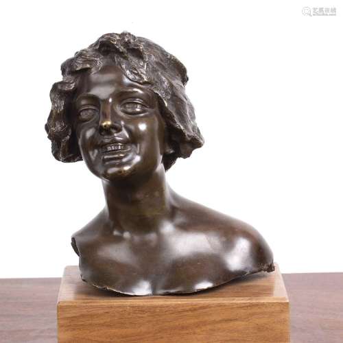 20th Century Italian School Bronze bust of a lady, on wooden...