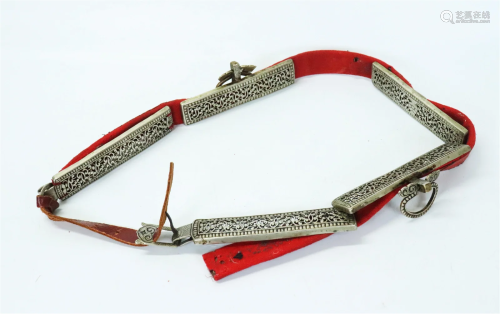 Tibetan Silvery White Metal 5 Plaque Belt, 2 Rings
