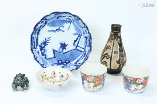 5 Japanese 18/19th C Porcelains; 1 Ceramic Vase