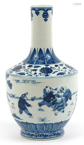 Chinese blue and white porcelain vase hand painted with chil...