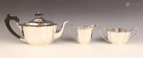 A George V silver tea service, Barker Brothers Silver Ltd, B...