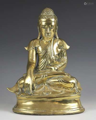 A South East Asian bronze model of buddha, 19th/20th century...