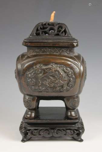 A Chinese bronze koro and cover, 19th century, the square se...