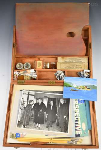 Artists box and contents, by repute given to John Harvey by ...